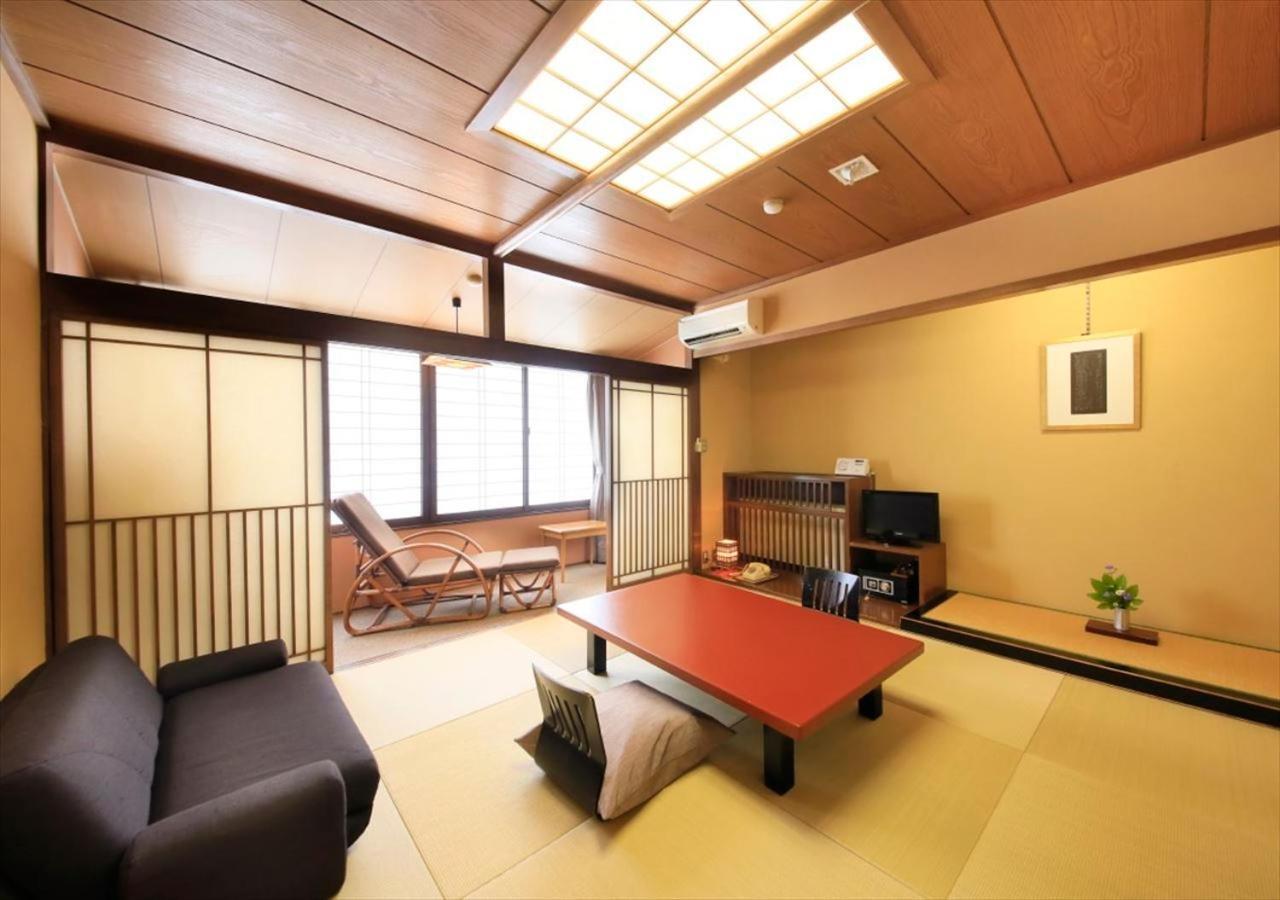 Hotel Saikatei Jidaiya à Kaminoyama Extérieur photo