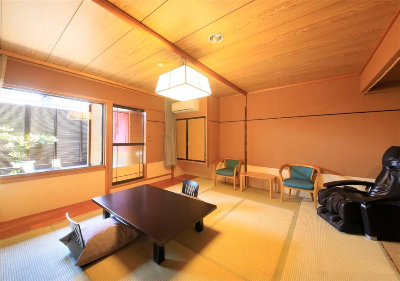 Hotel Saikatei Jidaiya à Kaminoyama Extérieur photo